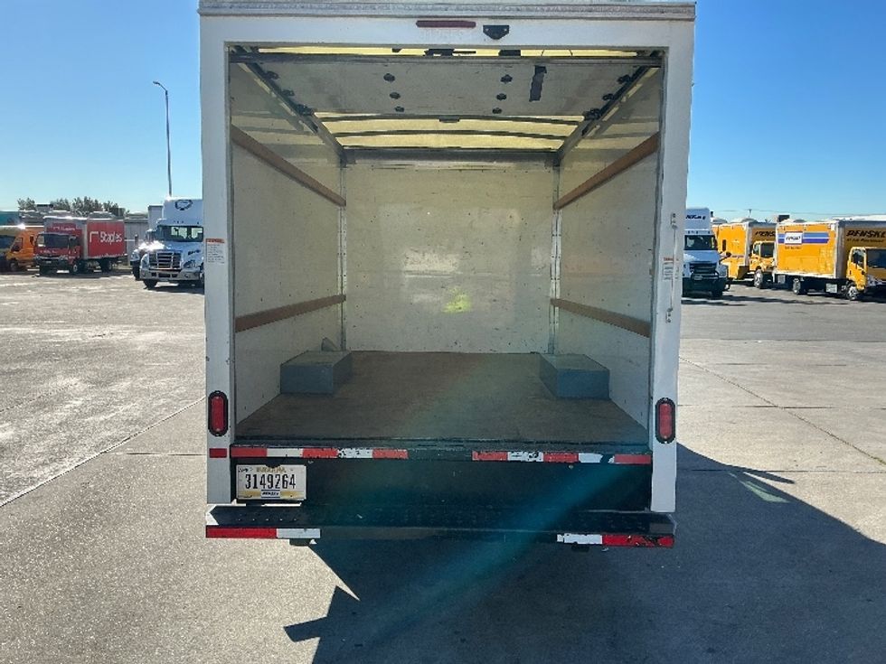 Light Duty Box Truck-Light and Medium Duty Trucks-GMC-2021-Savana G33503-Fontana-CA-120,893\n\t\tmiles-$ 27,750 - Image 9