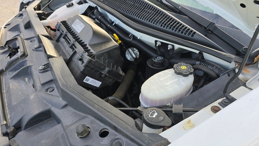 Light Duty Box Truck-Light and Medium Duty Trucks-GMC-2021-Savana G33503-Forest Park-GA-101,221\n\t\tmiles-$ 30,000 - Image 23