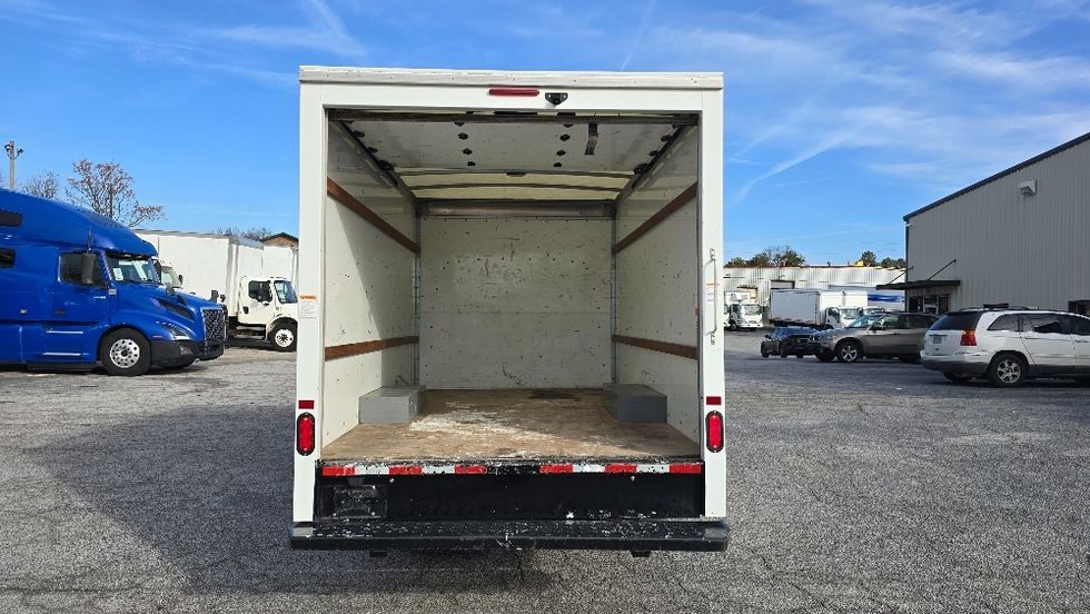 Light Duty Box Truck-Light and Medium Duty Trucks-GMC-2021-Savana G33503-Forest Park-GA-101,221\n\t\tmiles-$ 30,000 - Image 8