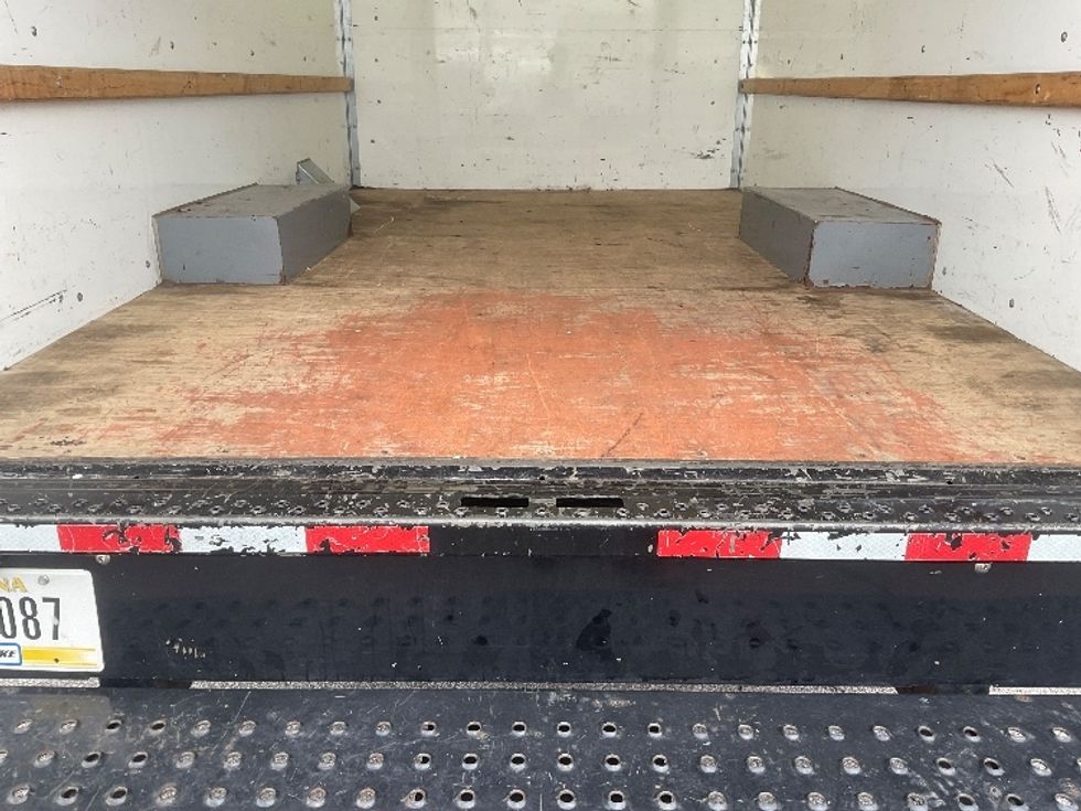 Light Duty Box Truck-Light and Medium Duty Trucks-GMC-2021-Savana G33503-Fort Wayne-IN-117,463\n\t\tmiles-$ 26,250 - Image 10