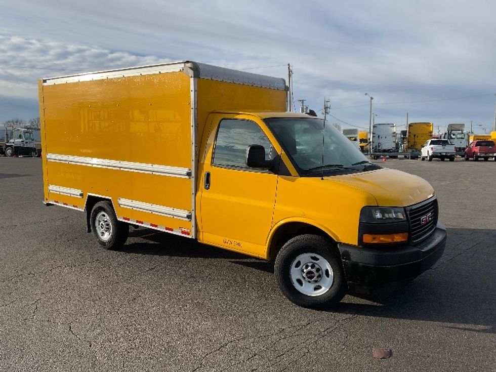 Light Duty Box Truck-Light and Medium Duty Trucks-GMC-2021-Savana G33503-Fort Wayne-IN-71,617\n\t\tmiles-$ 28,750 - Image 1