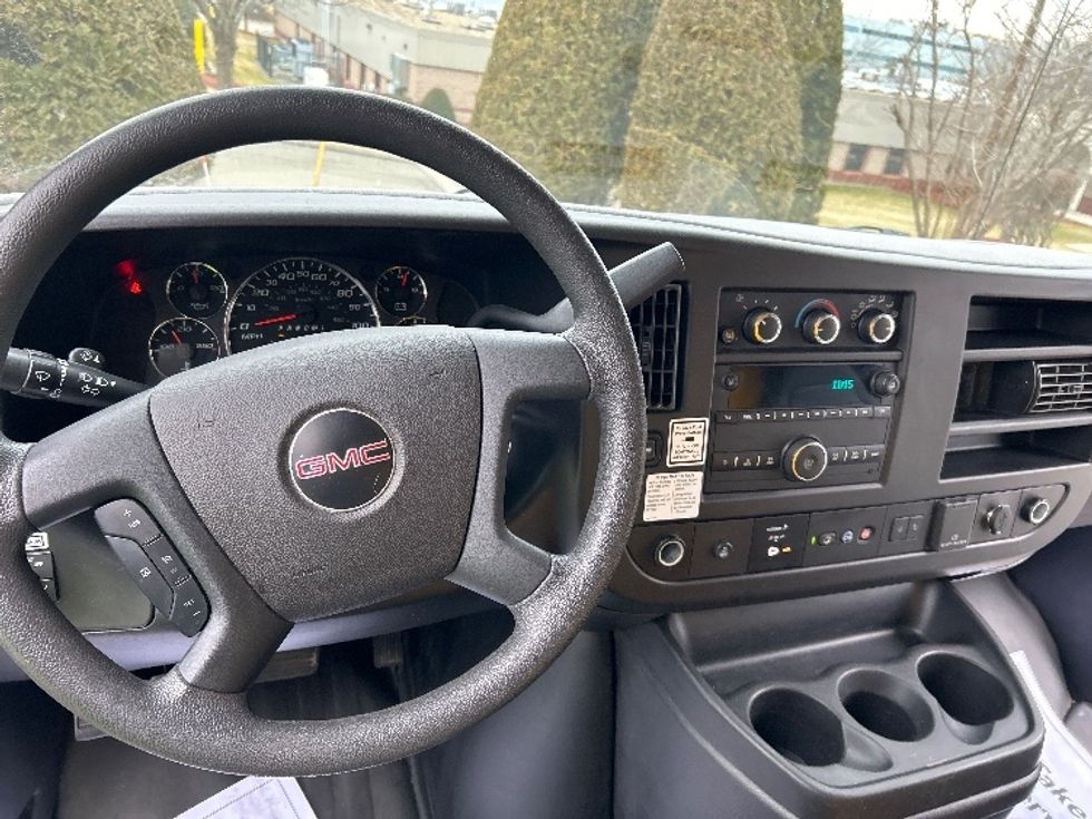 Light Duty Box Truck-Light and Medium Duty Trucks-GMC-2021-Savana G33503-Franklin-MA-108,836\n\t\tmiles-$ 24,000 - Image 16