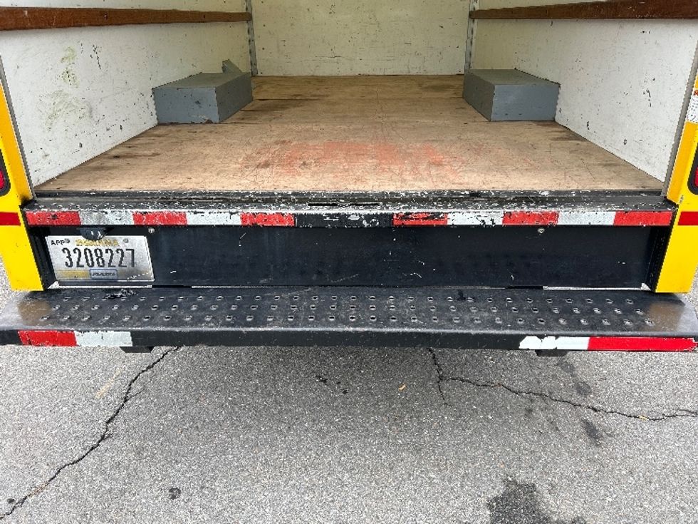 Light Duty Box Truck-Light and Medium Duty Trucks-GMC-2021-Savana G33503-Franklin-MA-108,836\n\t\tmiles-$ 24,000 - Image 9