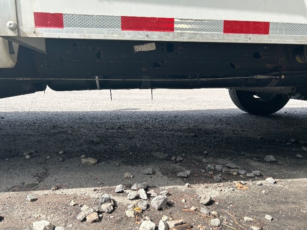 Light Duty Box Truck-Light and Medium Duty Trucks-GMC-2021-Savana G33503-Franklin-MA-114,749\n\t\tmiles-$ 25,500 - Image 5