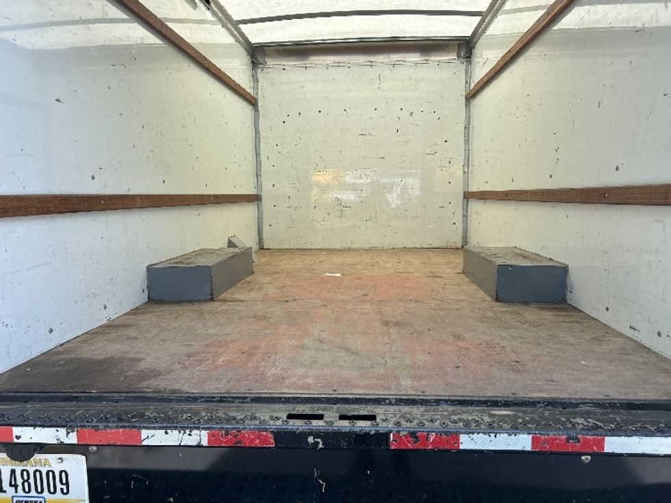 Light Duty Box Truck-Light and Medium Duty Trucks-GMC-2021-Savana G33503-Franklin-MA-114,749\n\t\tmiles-$ 25,500 - Image 9