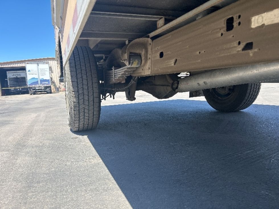 Light Duty Box Truck-Light and Medium Duty Trucks-GMC-2021-Savana G33503-Fresno-CA-101,956\n\t\tmiles-$ 25,750 - Image 13