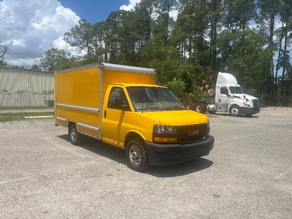 Light Duty Box Truck-Light and Medium Duty Trucks-GMC-2021-Savana G33503-Gainesville-FL-119,540\n\t\tmiles-$ 23,750 - Image 1