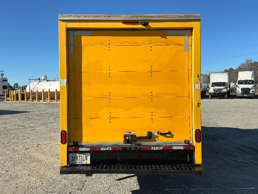 Light Duty Box Truck-Light and Medium Duty Trucks-GMC-2021-Savana G33503-Garden City-GA-101,975\n\t\tmiles-$ 27,750 - Image 7