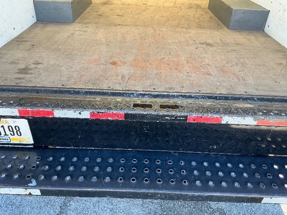 Light Duty Box Truck-Light and Medium Duty Trucks-GMC-2021-Savana G33503-Garden City-GA-107,633\n\t\tmiles-$ 29,750 - Image 10