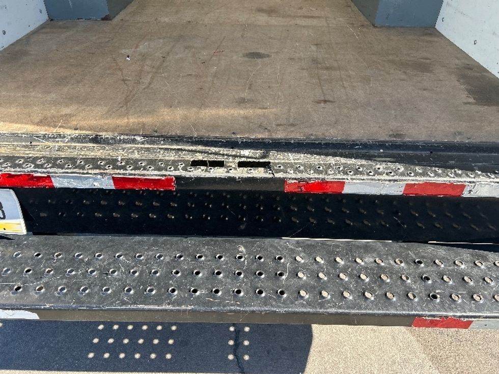 Light Duty Box Truck-Light and Medium Duty Trucks-GMC-2021-Savana G33503-Garland-TX-103,595\n\t\tmiles-$ 29,000 - Image 10