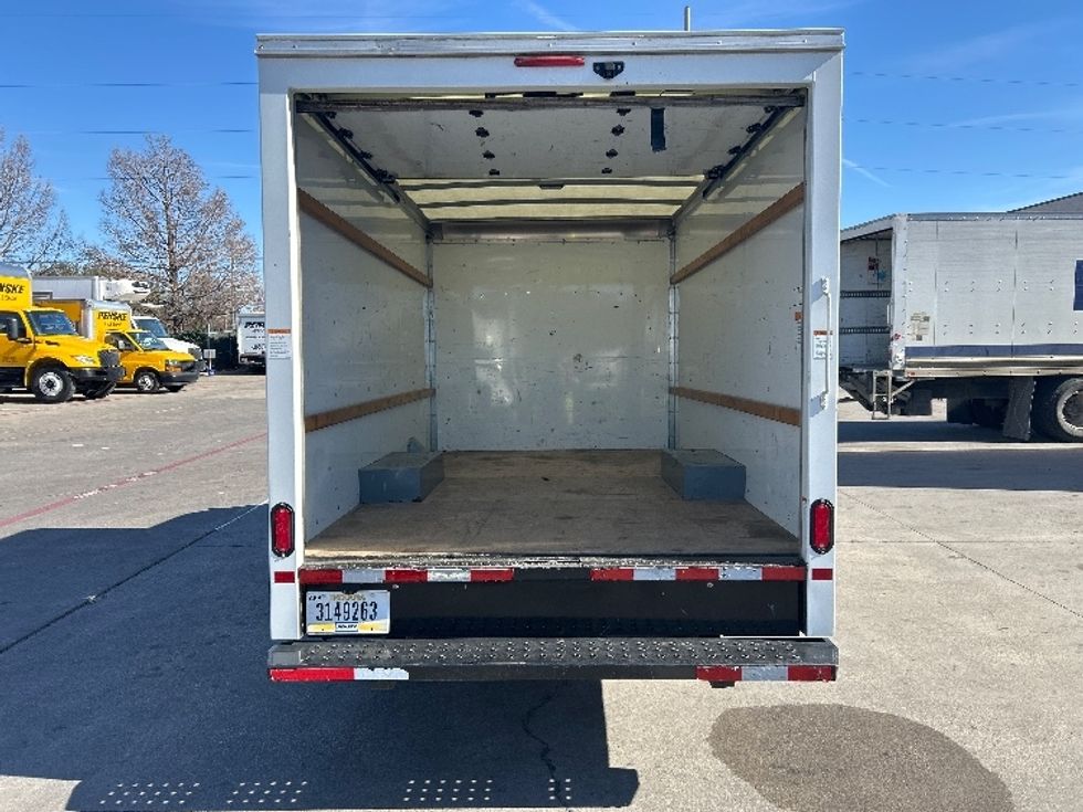 Light Duty Box Truck-Light and Medium Duty Trucks-GMC-2021-Savana G33503-Garland-TX-103,595\n\t\tmiles-$ 29,000 - Image 9