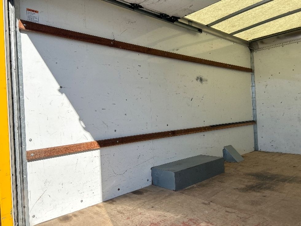 Light Duty Box Truck-Light and Medium Duty Trucks-GMC-2021-Savana G33503-Garland-TX-118,254\n\t\tmiles-$ 24,750 - Image 11