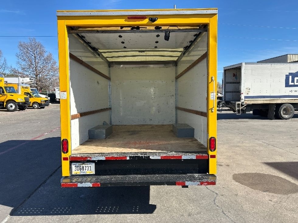 Light Duty Box Truck-Light and Medium Duty Trucks-GMC-2021-Savana G33503-Garland-TX-118,254\n\t\tmiles-$ 24,750 - Image 9