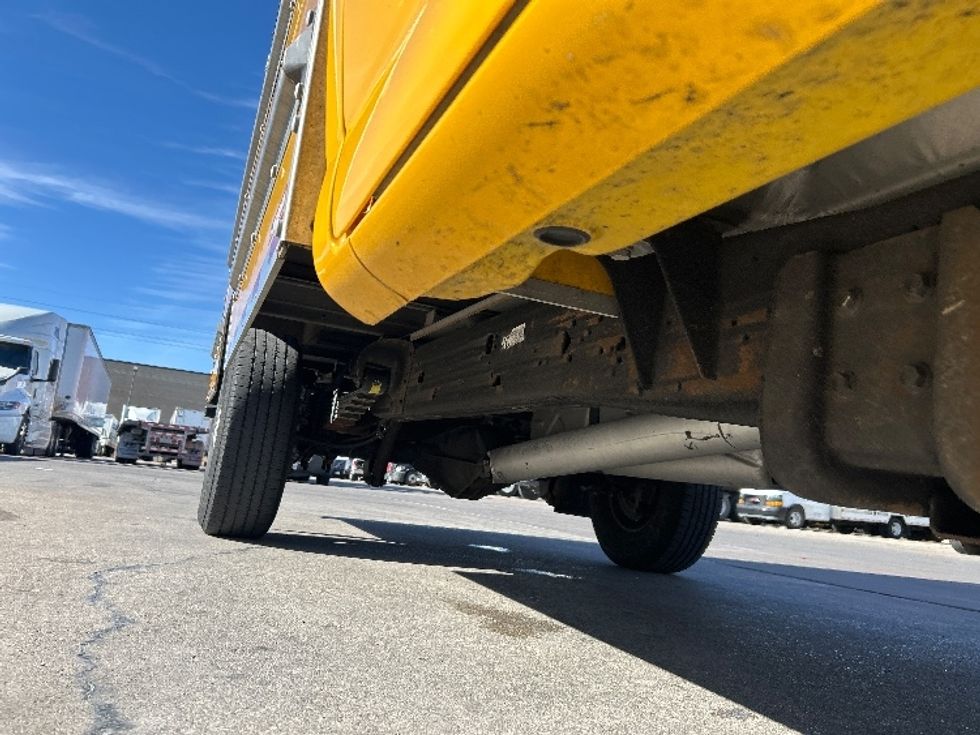 Light Duty Box Truck-Light and Medium Duty Trucks-GMC-2021-Savana G33503-Garland-TX-118,573\n\t\tmiles-$ 24,750 - Image 14