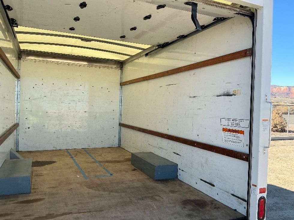 Light Duty Box Truck-Light and Medium Duty Trucks-GMC-2021-Savana G33503-Grand Junction-CO-109,043\n\t\tmiles-$ 29,250 - Image 12