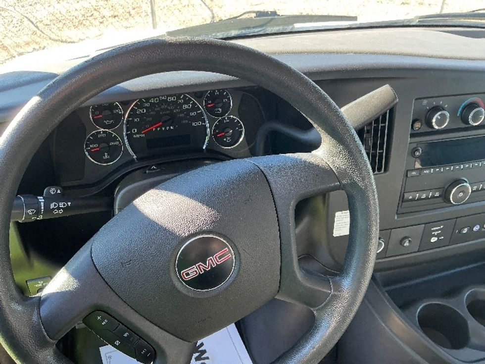 Light Duty Box Truck-Light and Medium Duty Trucks-GMC-2021-Savana G33503-Grand Junction-CO-109,043\n\t\tmiles-$ 29,250 - Image 17