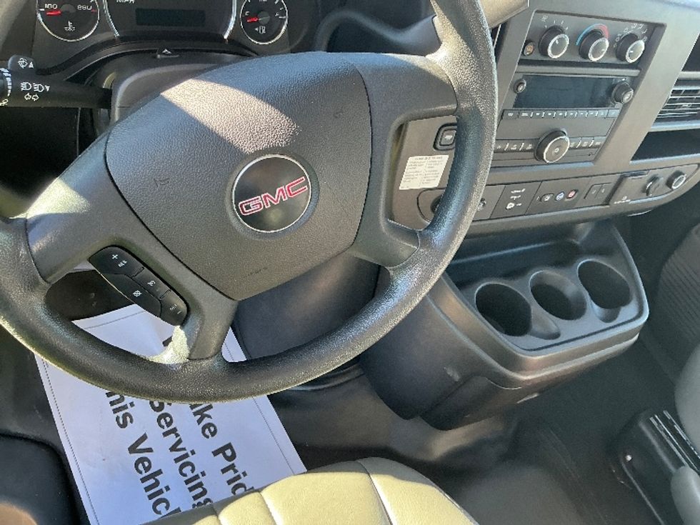 Light Duty Box Truck-Light and Medium Duty Trucks-GMC-2021-Savana G33503-Grand Junction-CO-109,043\n\t\tmiles-$ 29,250 - Image 18