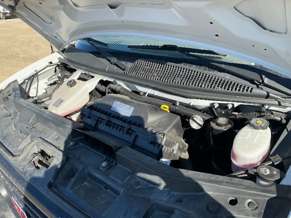 Light Duty Box Truck-Light and Medium Duty Trucks-GMC-2021-Savana G33503-Grand Junction-CO-109,043\n\t\tmiles-$ 29,250 - Image 24