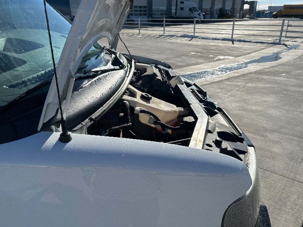 Light Duty Box Truck-Light and Medium Duty Trucks-GMC-2021-Savana G33503-Greeley-CO-102,710\n\t\tmiles-$ 30,000 - Image 22