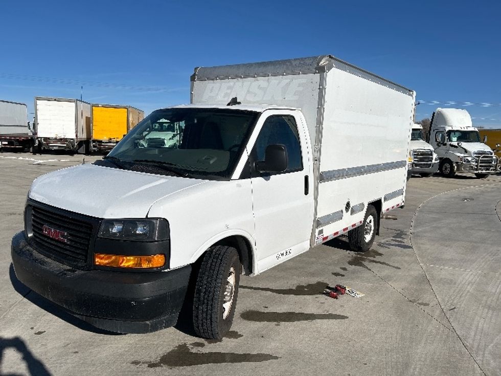 Light Duty Box Truck-Light and Medium Duty Trucks-GMC-2021-Savana G33503-Greeley-CO-102,710\n\t\tmiles-$ 30,000 - Image 3