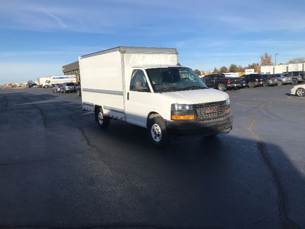 Light Duty Box Truck-Light and Medium Duty Trucks-GMC-2021-Savana G33503-Greeley-CO-105,117\n\t\tmiles-$ 29,750 - Image 1