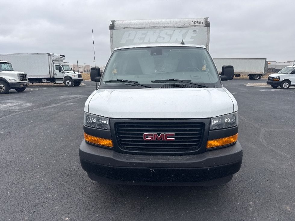 Light Duty Box Truck-Light and Medium Duty Trucks-GMC-2021-Savana G33503-Greeley-CO-105,798\n\t\tmiles-$ 29,750 - Image 2