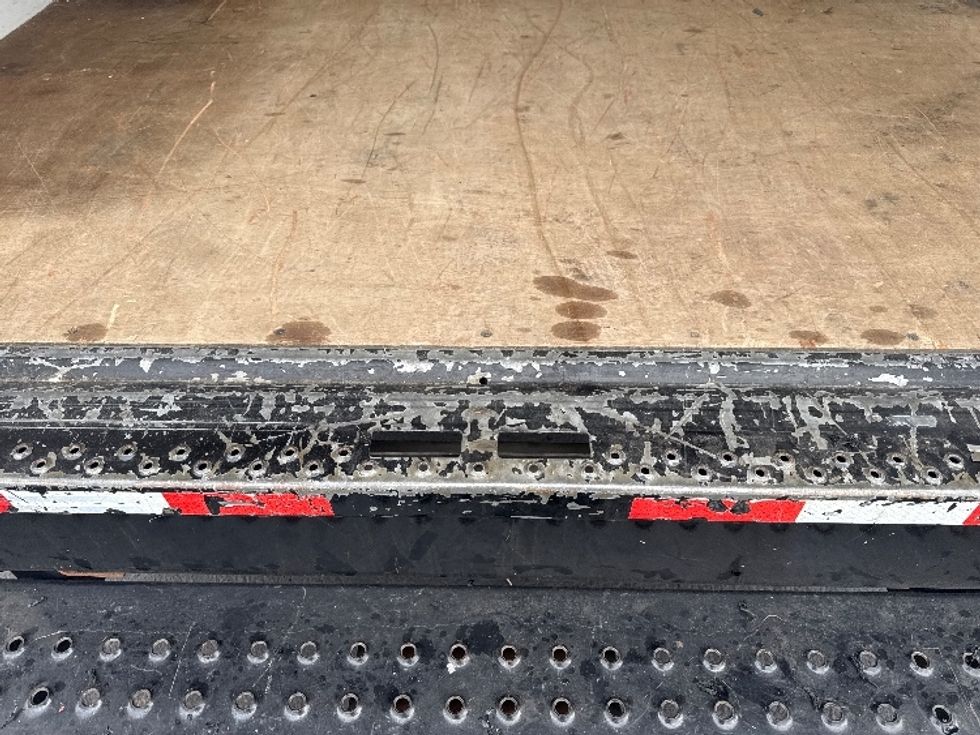 Light Duty Box Truck-Light and Medium Duty Trucks-GMC-2021-Savana G33503-Greeley-CO-105,798\n\t\tmiles-$ 29,750 - Image 9