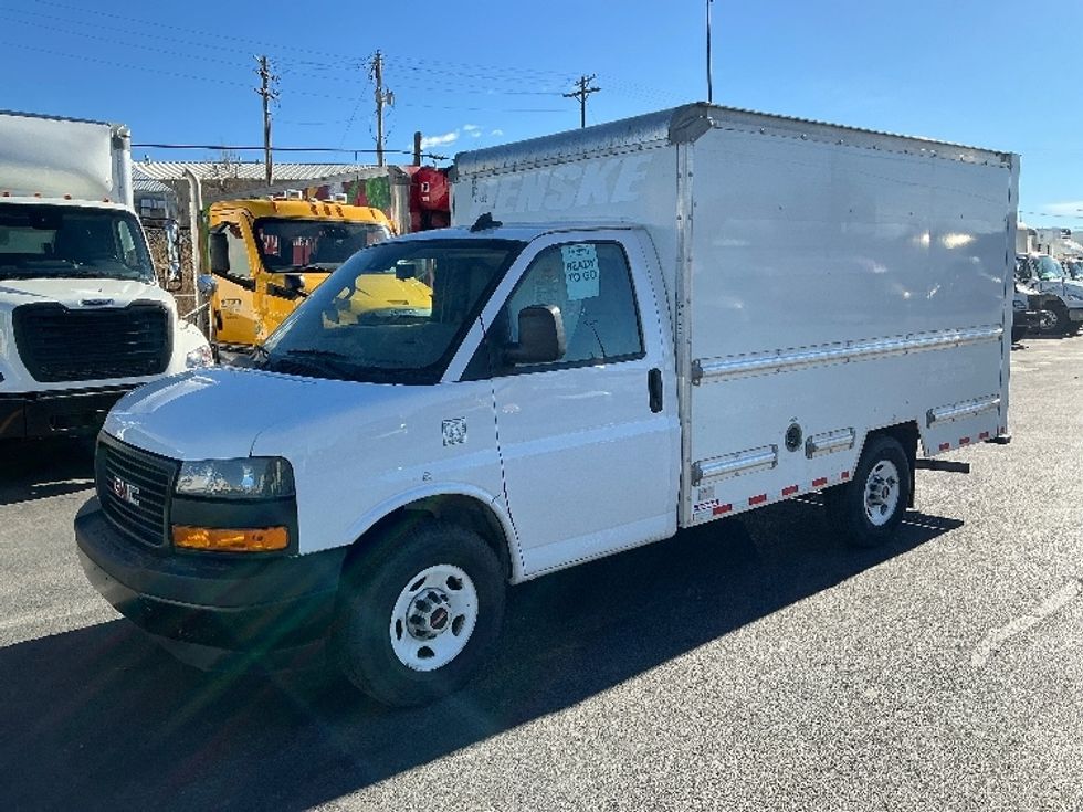 Light Duty Box Truck-Light and Medium Duty Trucks-GMC-2021-Savana G33503-Greeley-CO-108,763\n\t\tmiles-$ 29,500 - Image 3