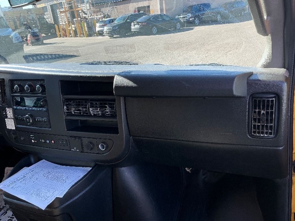 Light Duty Box Truck-Light and Medium Duty Trucks-GMC-2021-Savana G33503-Greeley-CO-119,941\n\t\tmiles-$ 25,500 - Image 21