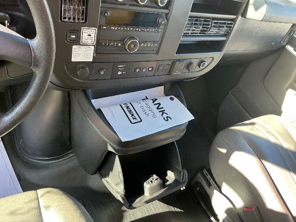 Light Duty Box Truck-Light and Medium Duty Trucks-GMC-2021-Savana G33503-Greeley-CO-119,941\n\t\tmiles-$ 25,500 - Image 25