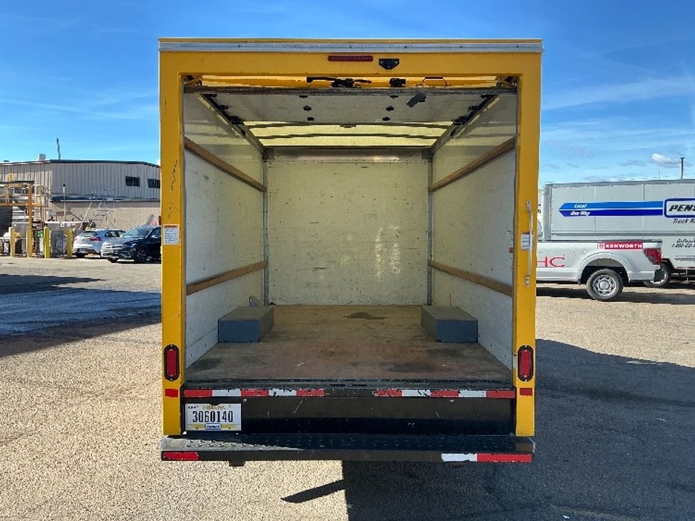 Light Duty Box Truck-Light and Medium Duty Trucks-GMC-2021-Savana G33503-Greeley-CO-119,941\n\t\tmiles-$ 25,500 - Image 8