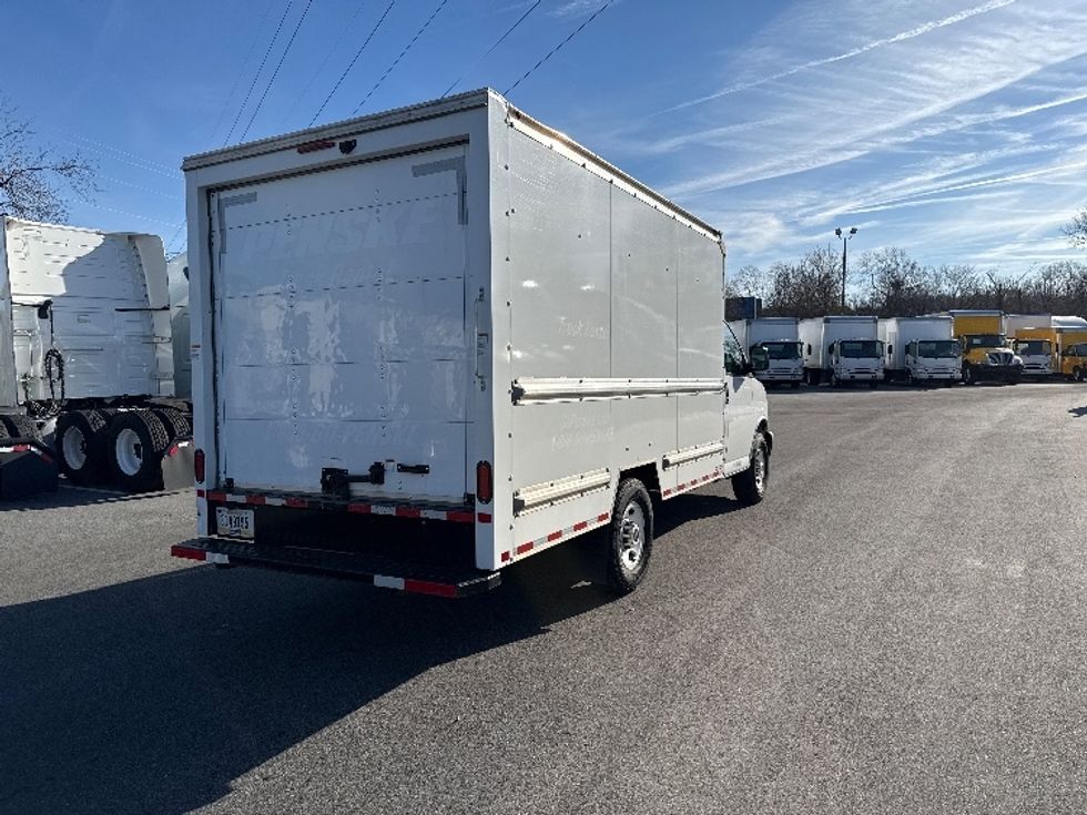 Light Duty Box Truck-Light and Medium Duty Trucks-GMC-2021-Savana G33503-Greensboro-NC-107,339\n\t\tmiles-$ 28,500 - Image 12