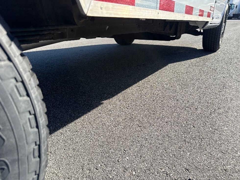 Light Duty Box Truck-Light and Medium Duty Trucks-GMC-2021-Savana G33503-Greensboro-NC-107,339\n\t\tmiles-$ 28,500 - Image 13