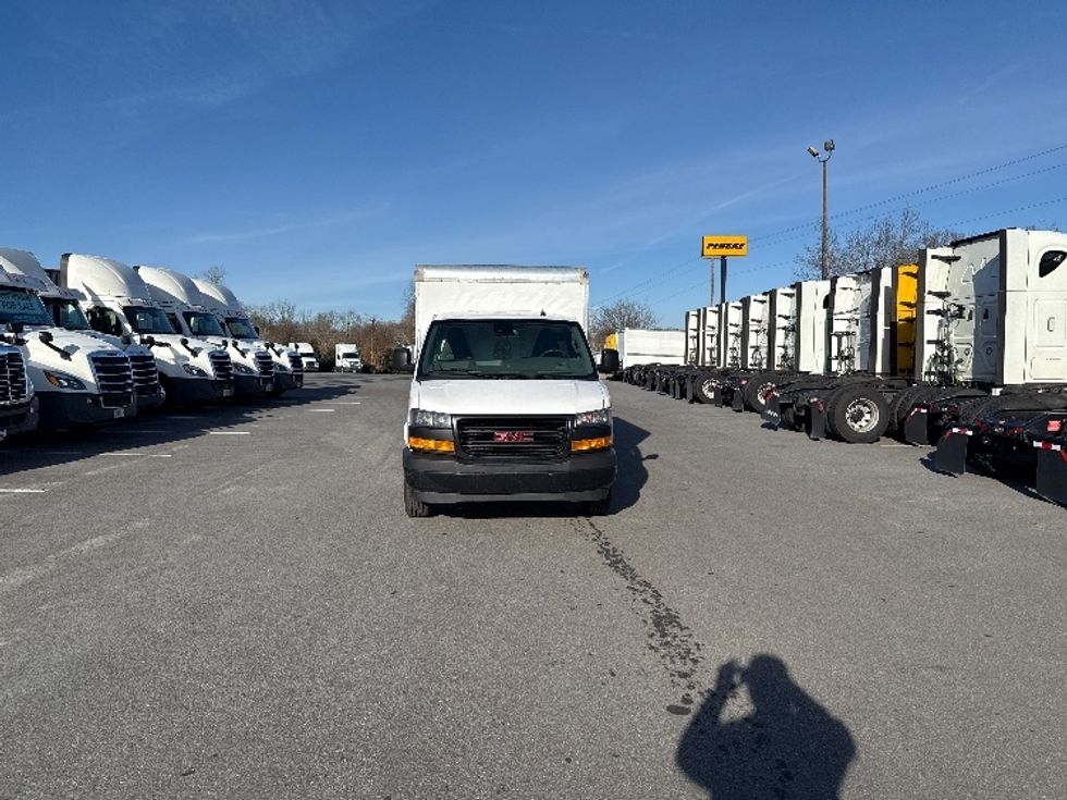 Light Duty Box Truck-Light and Medium Duty Trucks-GMC-2021-Savana G33503-Greensboro-NC-107,339\n\t\tmiles-$ 28,500 - Image 2