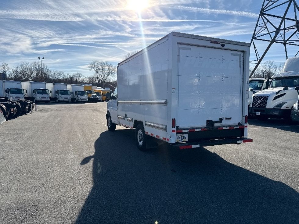 Light Duty Box Truck-Light and Medium Duty Trucks-GMC-2021-Savana G33503-Greensboro-NC-107,339\n\t\tmiles-$ 28,500 - Image 6