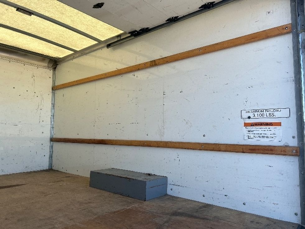 Light Duty Box Truck-Light and Medium Duty Trucks-GMC-2021-Savana G33503-Gulfport-MS-107,544\n\t\tmiles-$ 28,000 - Image 11