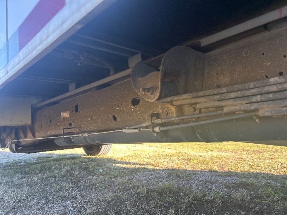 Light Duty Box Truck-Light and Medium Duty Trucks-GMC-2021-Savana G33503-Hattiesburg-MS-102,608\n\t\tmiles-$ 28,500 - Image 5