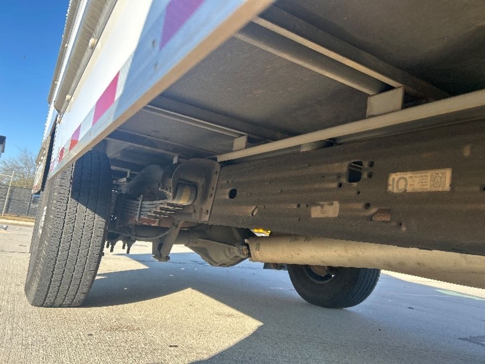 Light Duty Box Truck-Light and Medium Duty Trucks-GMC-2021-Savana G33503-Houston-TX-108,556\n\t\tmiles-$ 28,500 - Image 13