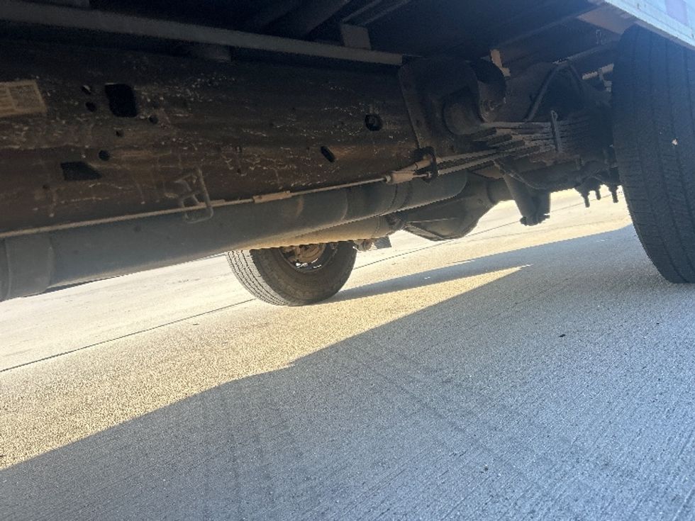 Light Duty Box Truck-Light and Medium Duty Trucks-GMC-2021-Savana G33503-Houston-TX-108,556\n\t\tmiles-$ 28,500 - Image 5