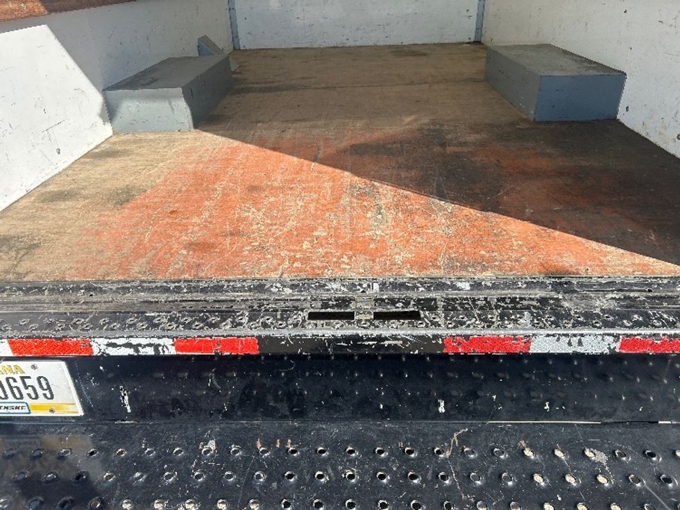 Light Duty Box Truck-Light and Medium Duty Trucks-GMC-2021-Savana G33503-Houston-TX-110,407\n\t\tmiles-$ 25,250 - Image 10