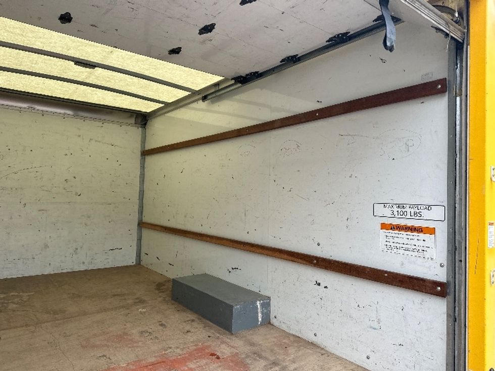 Light Duty Box Truck-Light and Medium Duty Trucks-GMC-2021-Savana G33503-Huntington-WV-106,028\n\t\tmiles-$ 25,000 - Image 12