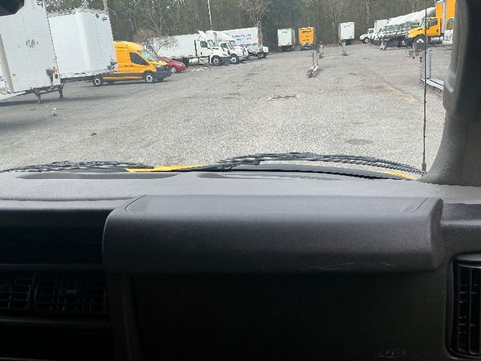 Light Duty Box Truck-Light and Medium Duty Trucks-GMC-2021-Savana G33503-Jacksonville-FL-118,586\n\t\tmiles-$ 25,500 - Image 20