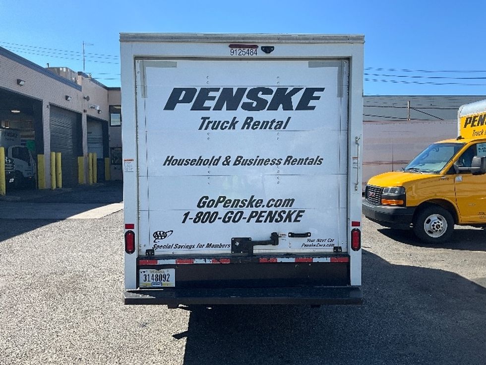 Light Duty Box Truck-Light and Medium Duty Trucks-GMC-2021-Savana G33503-Jamaica-NY-112,293\n\t\tmiles-$ 26,500 - Image 7