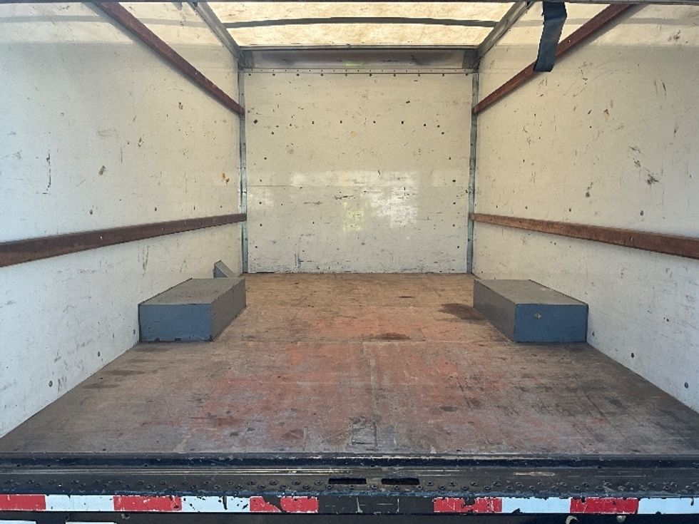 Light Duty Box Truck-Light and Medium Duty Trucks-GMC-2021-Savana G33503-Jamaica-NY-112,293\n\t\tmiles-$ 26,500 - Image 8