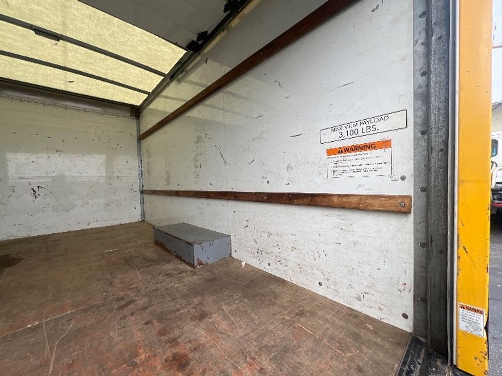 Light Duty Box Truck-Light and Medium Duty Trucks-GMC-2021-Savana G33503-Jessup-MD-103,548\n\t\tmiles-$ 25,250 - Image 12