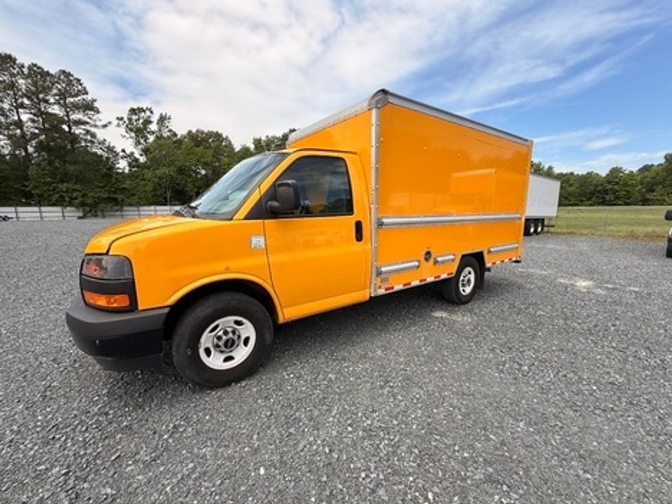 Light Duty Box Truck-Light and Medium Duty Trucks-GMC-2021-Savana G33503-Jessup-MD-103,675\n\t\tmiles-$ 24,750 - Image 1
