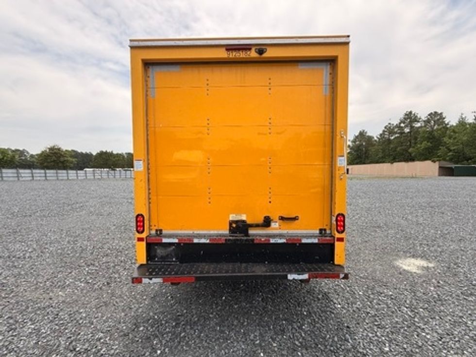 Light Duty Box Truck-Light and Medium Duty Trucks-GMC-2021-Savana G33503-Jessup-MD-103,675\n\t\tmiles-$ 24,750 - Image 7