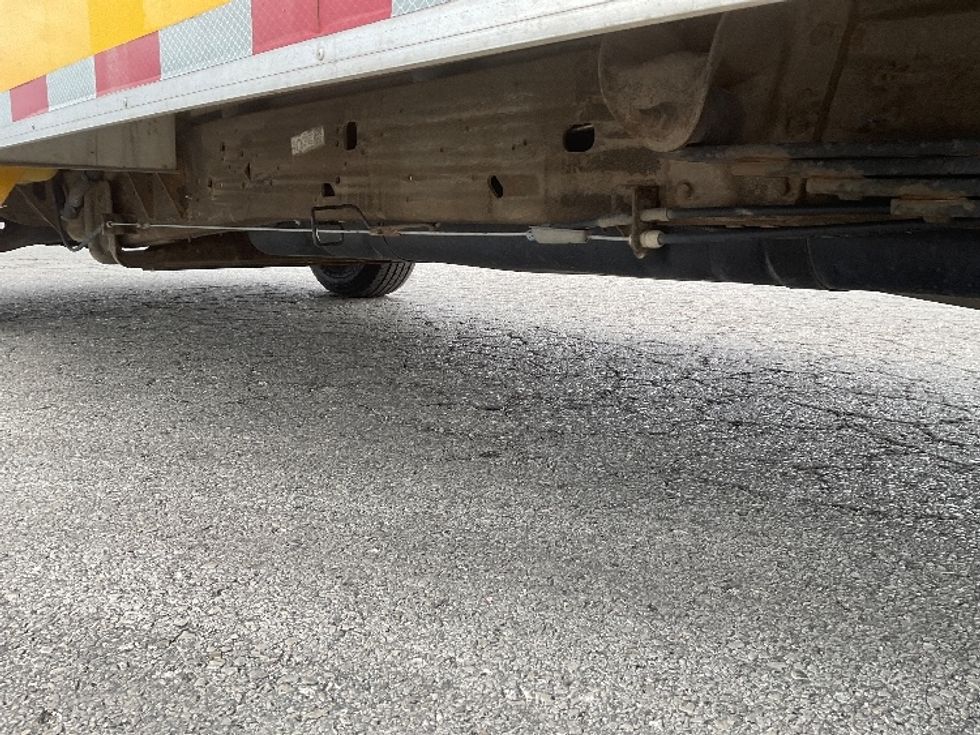 Light Duty Box Truck-Light and Medium Duty Trucks-GMC-2021-Savana G33503-Kansas City-MO-105,088\n\t\tmiles-$ 26,250 - Image 5