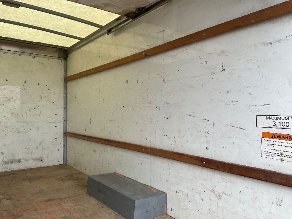 Light Duty Box Truck-Light and Medium Duty Trucks-GMC-2021-Savana G33503-Kansas City-MO-106,496\n\t\tmiles-$ 26,250 - Image 12