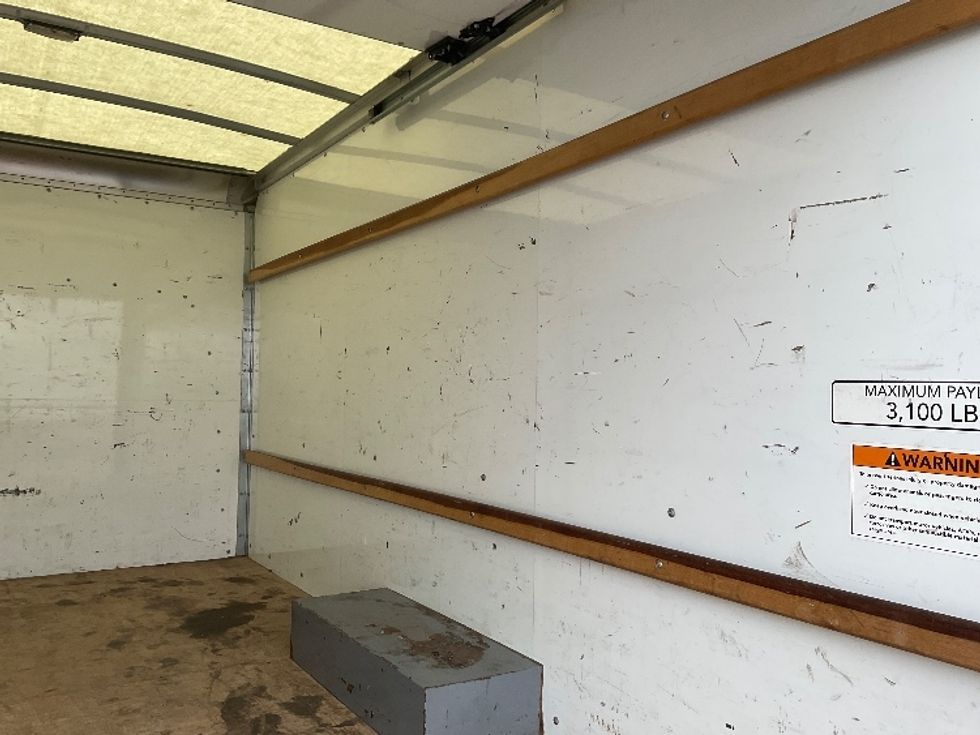 Light Duty Box Truck-Light and Medium Duty Trucks-GMC-2021-Savana G33503-Kansas City-MO-111,605\n\t\tmiles-$ 25,500 - Image 11